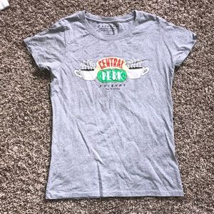 NWOT Central Perk Friends T-shirt